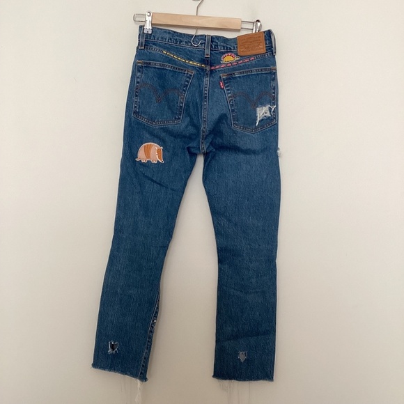 Levi’s Wedge Straight Jeans 24 Custom paint splatter Armadillo Dinosaur Patches - Picture 2 of 16